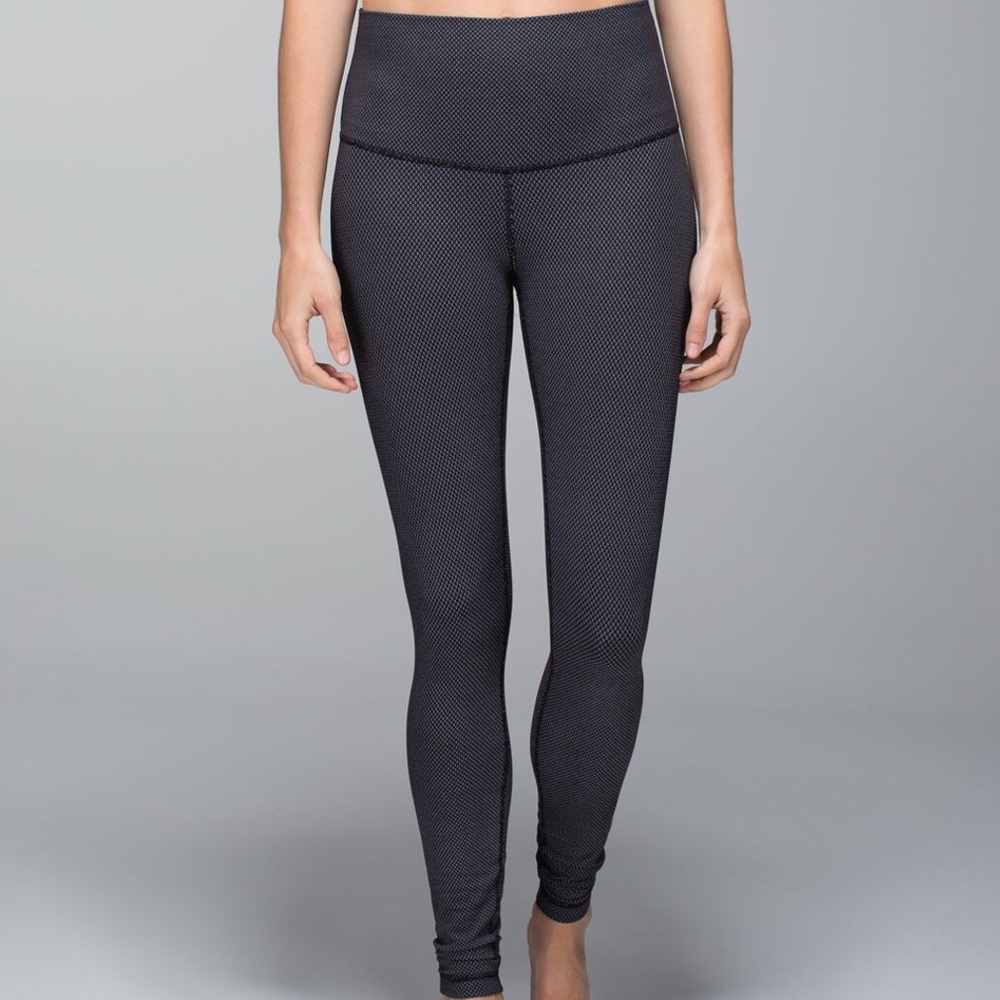 Lululemon Diamond Dot Yoga Pants